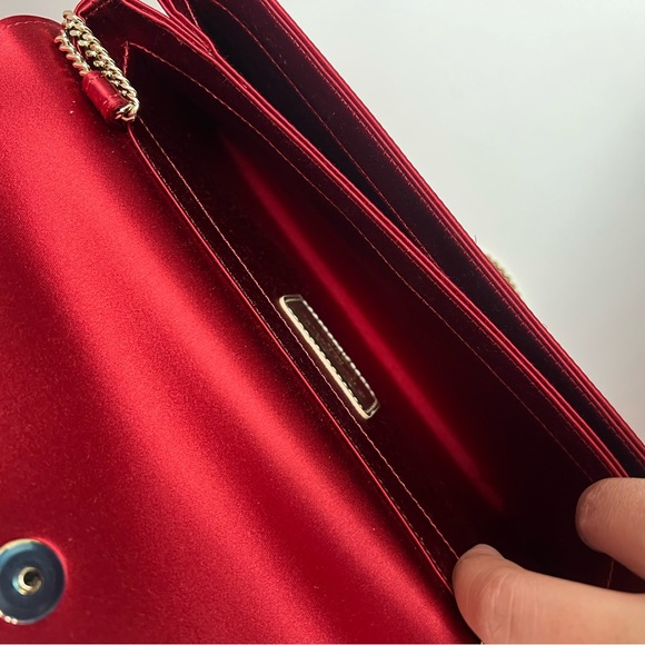 Roger Vivier Envelope Flap Flower Buckle Purse in Red - Picture 5 of 9